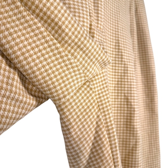 Wilfred (Aritzia) | Effortless Cropped Pant | 10 | Claudine | High-rise | Preppy - Picture 10 of 13